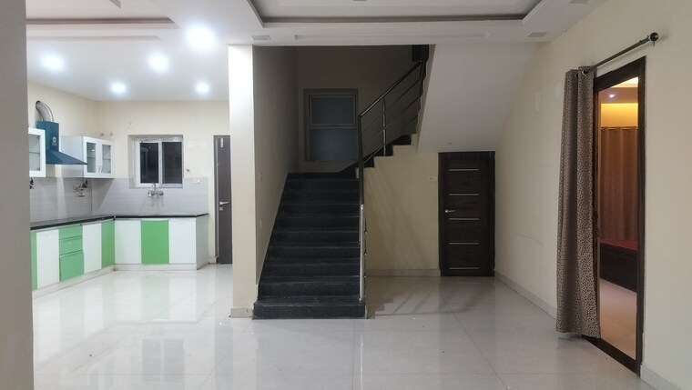 undefined, jubilee hills 3 Bedroom 1700 Sq.Ft. Apartment In Jubilee Hills Hyderabad 9390369
