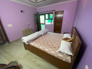 Bedroom in 1.5 BHK Builder Floor at Lajpat Nagar 4 – for Rent
