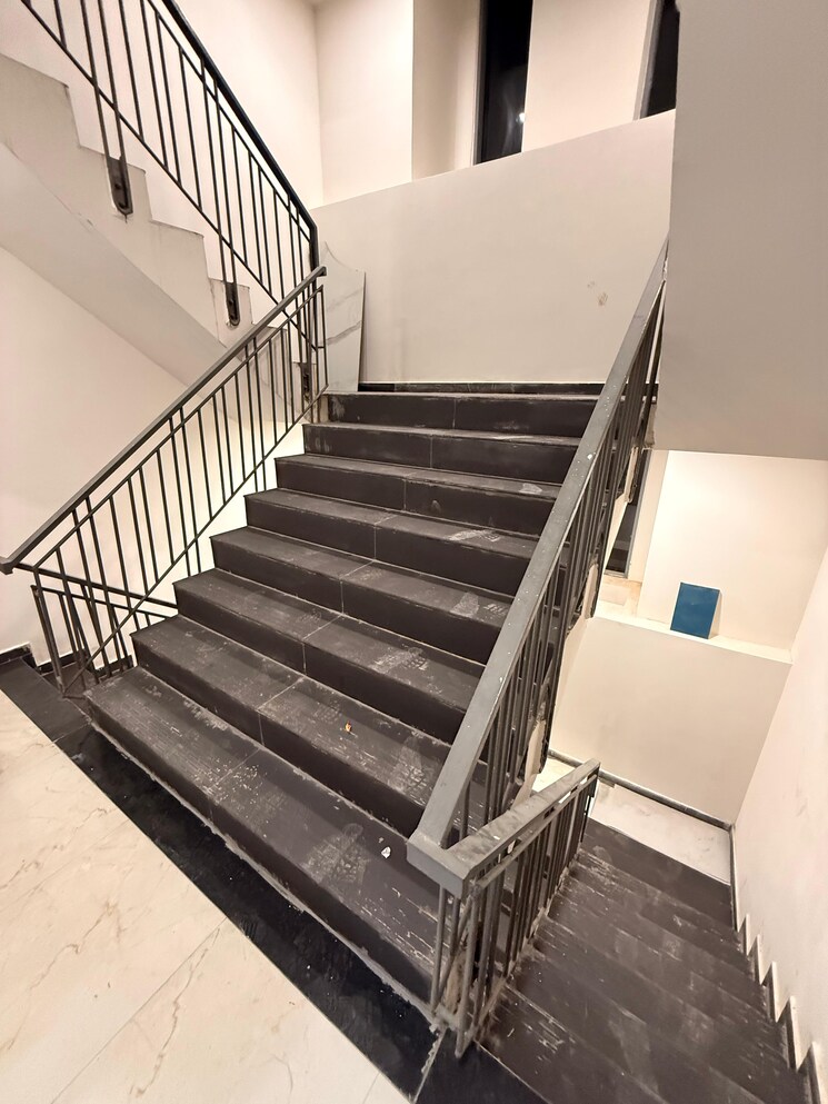 undefined, smart-world-gems 3.5 Bedroom 1423 Sq.Ft. Apartment In Sector 89 Gurgaon 9390422