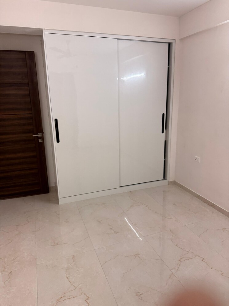 Bedroom, smart-world-gems 3.5 Bedroom 1423 Sq.Ft. Apartment In Sector 89 Gurgaon 9390422