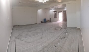 Room in Studio Independent House at Naubasta – for Rent