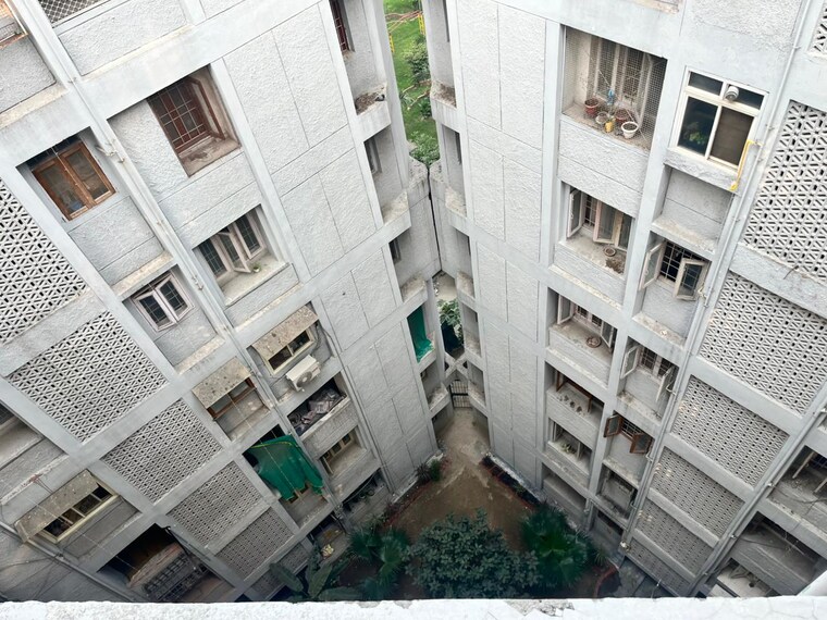 Map Location, jal-vayu-vihar-noida 3 Bedroom 1216 Sq.Ft. Apartment In Sector 21 Noida 9390420