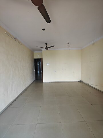 2 BHK Apartment For Rent in Maitri Tower, Nerul