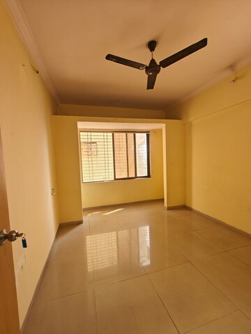 Room in 2 BHK Apartment at Maitri Tower, Nerul – for Rent