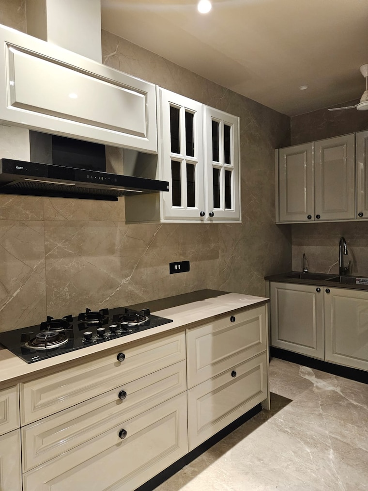 Kitchen, lajpat nagar 4 1.5 Bedroom 900 Sq.Ft. Builder Floor In Lajpat Nagar 4 Delhi 9390475