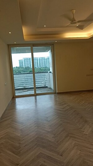 Room in 2 BHK Builder Floor at Lajpat Nagar 4 – for Rent