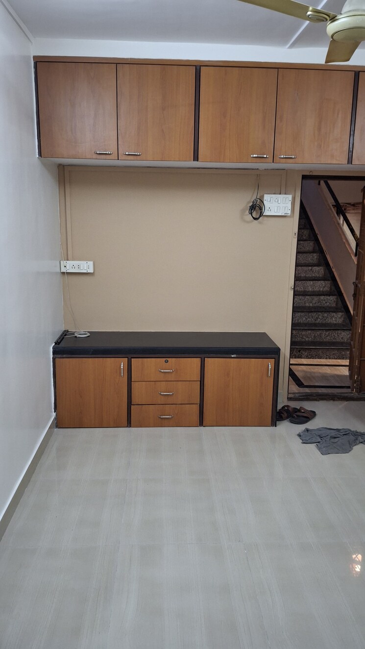 Kitchen, nagari-niwara-chs 1 RK 320 Sq.Ft. Apartment In Goregaon East Mumbai 9390483
