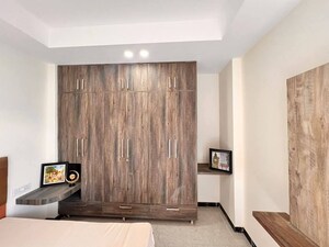 Building Lobby in 1 BHK Builder Floor at Sector 38 – for Rent