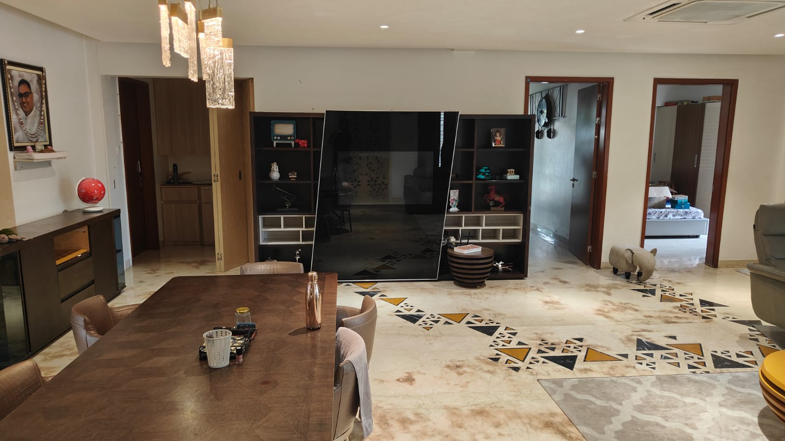 4 BHK + Pooja Room Apartment For Rent in Banjara Hills