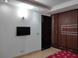 Room in 1.5 BHK Builder Floor at Lajpat Nagar I – for Rent