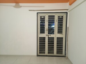 Room in 2 BHK Apartment at Sahyadri Shruberry, Moshi – for Rent