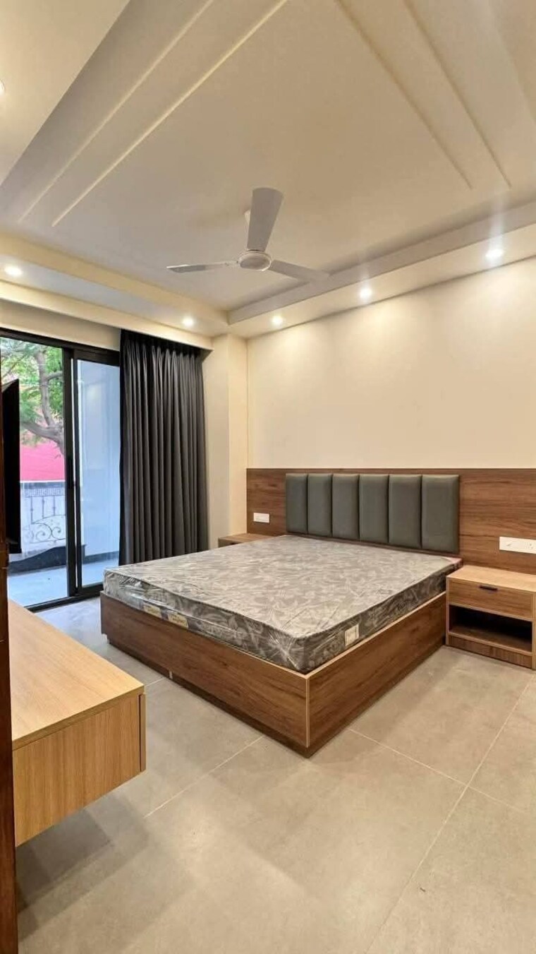Bedroom, ambience-mall 1.5 Bedroom 986 Sq.Ft. Apartment In Sector 24 Gurgaon 9390556