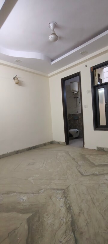 3 BHK Builder Floor For Rent in Chattarpur