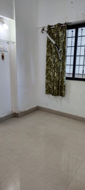 Room in 1 BHK Apartment at Sai Milan CHS, Worli – for Rent