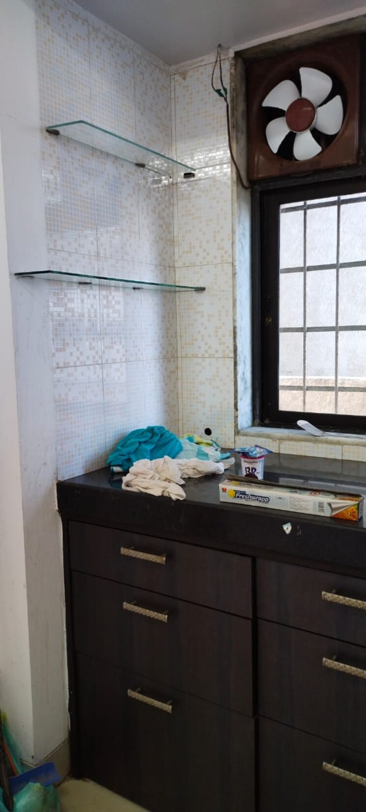 Bedroom, sai-milan-chs 1 Bedroom 460 Sq.Ft. Apartment In Worli Mumbai 9390566