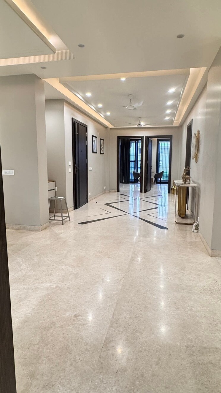 Room, ansal-plaza-sector-23 1 Bedroom 856 Sq.Ft. Apartment In Sector 23 Gurgaon 9390570