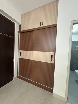 Room in 1 BHK Builder Floor at Nagavara – for Rent