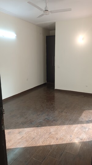 2 BHK Apartment For Rent in Jm Orchid, Sector 76