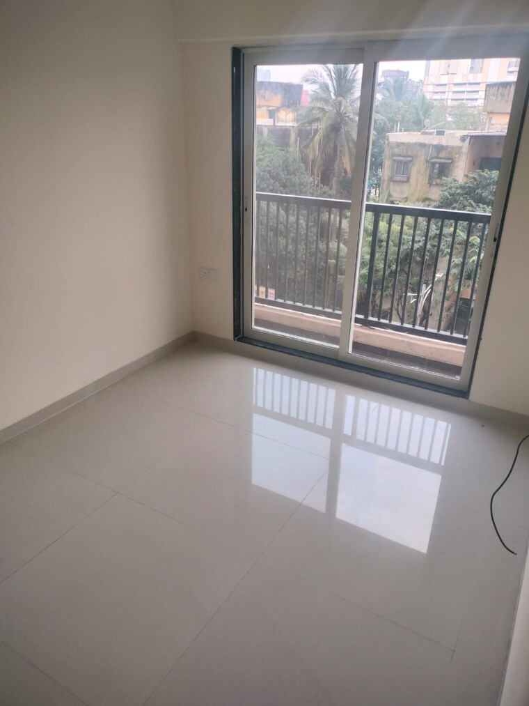 Bathroom, laxmi-park-chs-vartak-nagar 1 Bedroom 460 Sq.Ft. Apartment In Vartak Nagar Thane 9390595