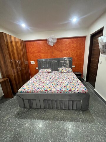 Bedroom in Studio Builder Floor at Sector 40 – for Rent