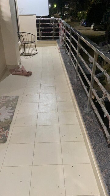 Balcony in 2 BHK Builder Floor at Sector 40 – for Rent