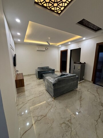 Living Room in 2 BHK Builder Floor at Sector 31 – for Rent