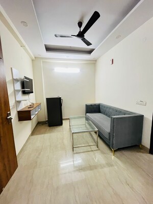 1 BHK Builder Floor For Rent in Sector 40