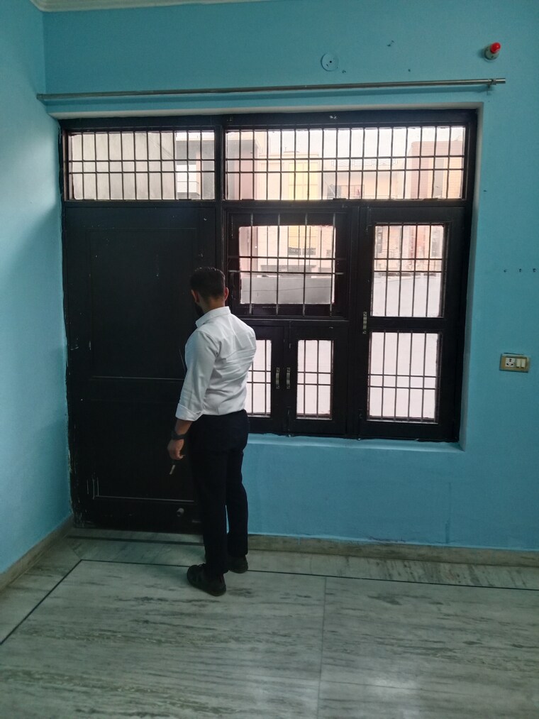 Room, sector 18 2 Bedroom 1402 Sq.Ft. Independent House In Sector 18 Panipat 9390630