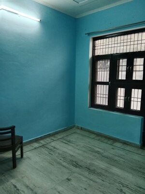 Room in 2 BHK Independent House at Sector 18 – for Rent