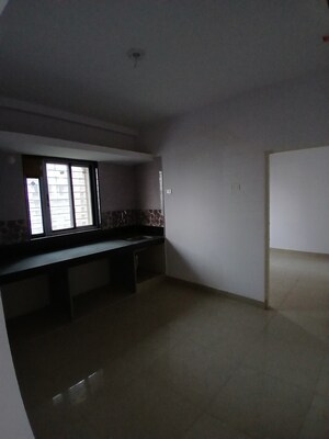 Furnished Amenities in 1 BHK Apartment at Vastukala Niwara CHS, Goregaon West – for Rent