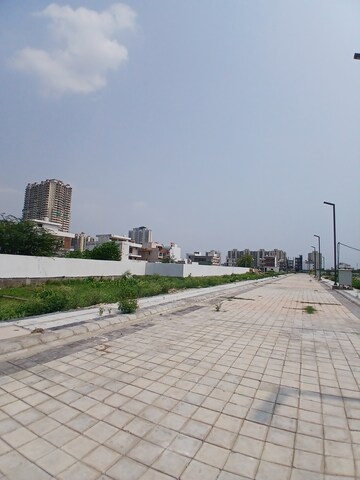  Plot For Sale in Brickklin Sillicon Valley, Sector 70