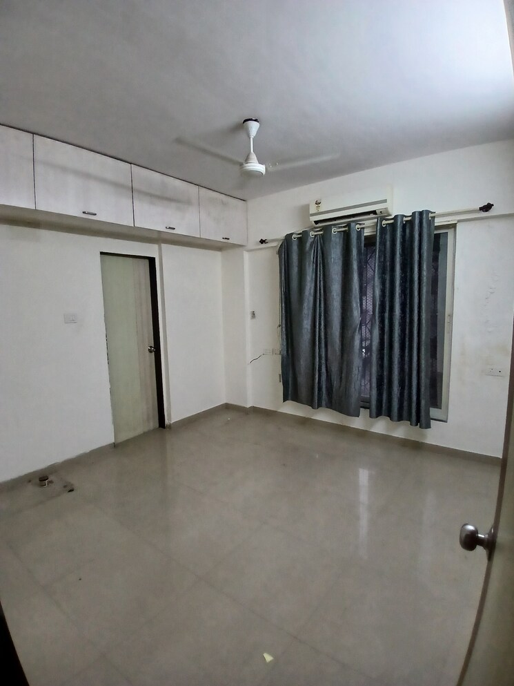 undefined, mantri-serene 2 Bedroom 1061 Sq.Ft. Apartment In Goregaon East Mumbai 9390648