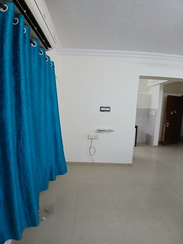 Furnished Amenities in 2 BHK Apartment at Mantri Serene, Goregaon East – for Rent