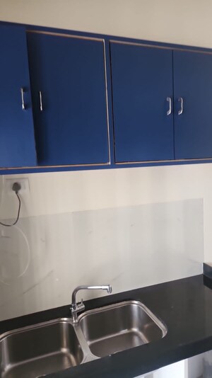 Furnished Amenities in 2 BHK Apartment at Lodha Bel Air, Jogeshwari West – for Rent