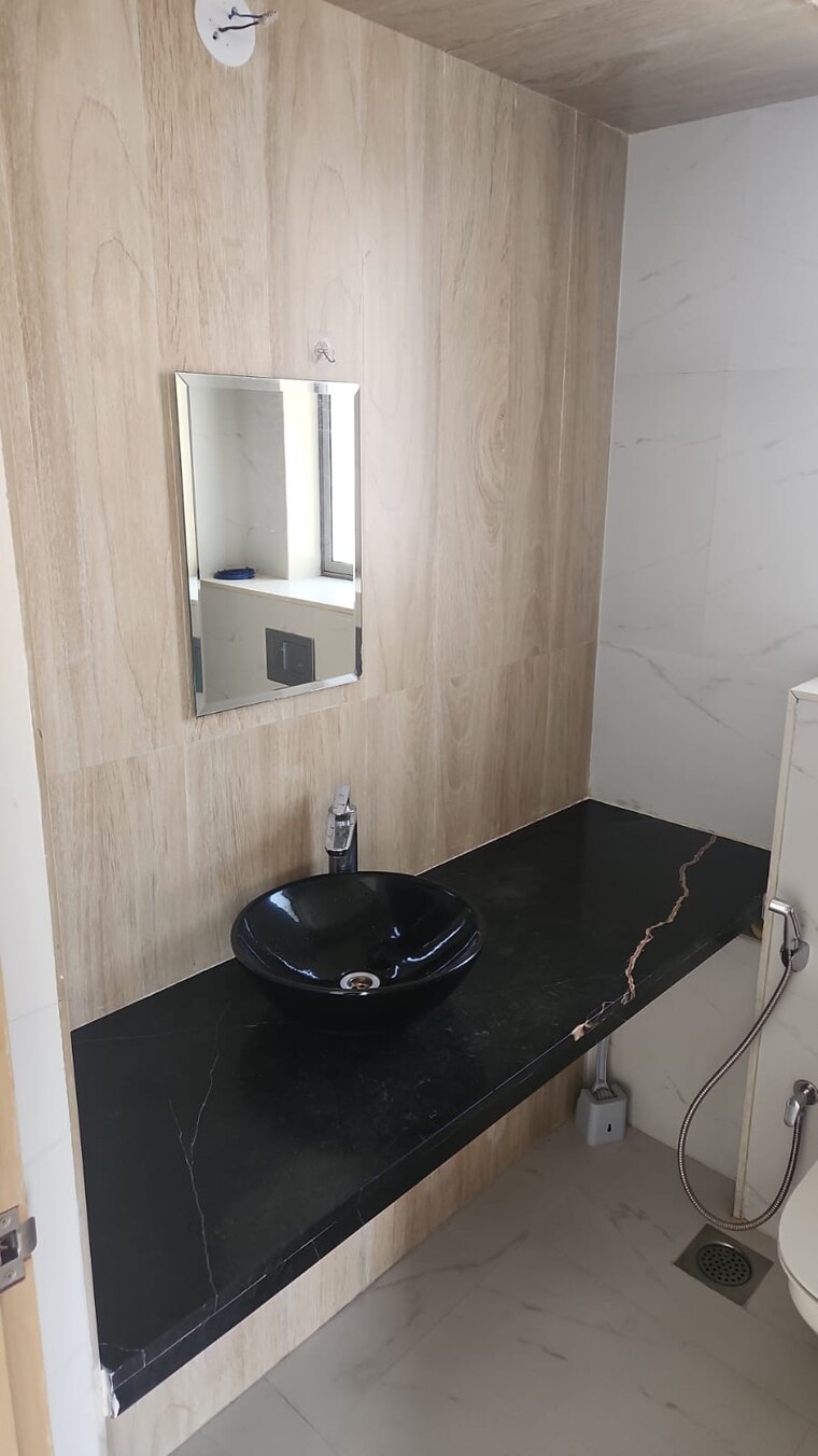 Team Area, lodha-bel-air 2 Bedroom 779 Sq.Ft. Apartment In Jogeshwari West Mumbai 9390651