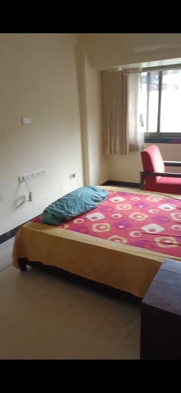 Bedroom in 2 BHK Apartment at Hind Mansion Apartments, Mahim West – for Rent