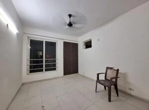 Room in 3 BHK Apartment at SRS Royal Hills, Sector 87 – for Sale