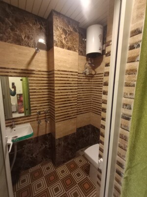 Studio Builder Floor – Exterior View View at Sector 40 - for Rent