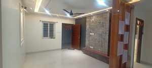 Room in 3 BHK Apartment at Puppalaguda – for Rent