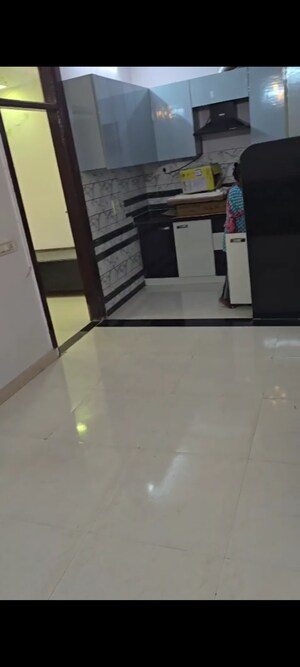 Building Lobby in 2 BHK Builder Floor at Sector 104 – for Rent