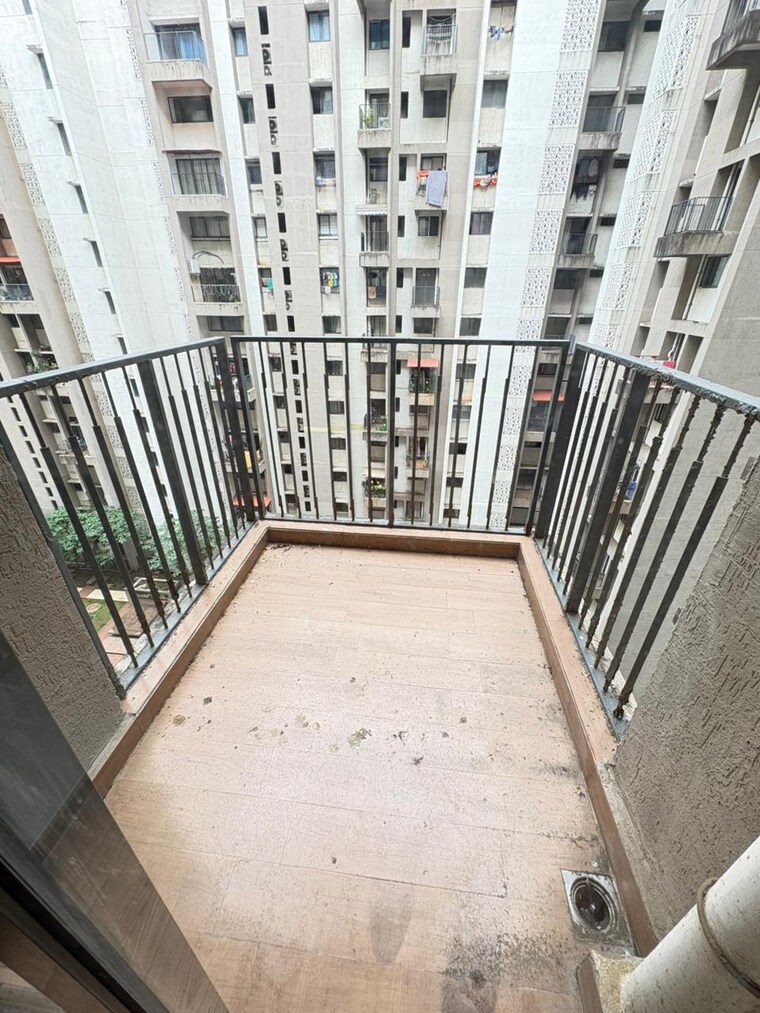 Balcony, lodha-palava-city-lakeshore-greens 2 Bedroom 734 Sq.Ft. Apartment In Dombivli East Thane 9390684