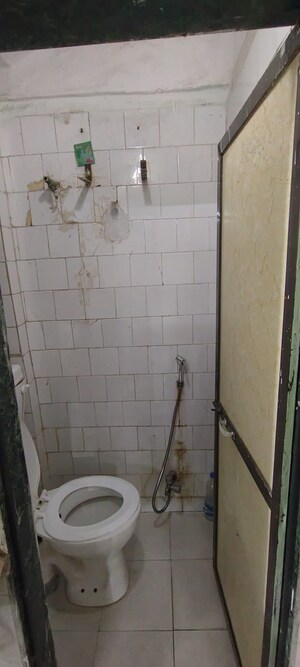 Washroom in  Warehouse at Turbhe – for Rent