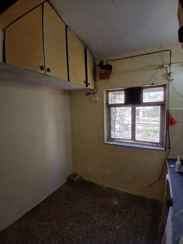 Room in 1 BHK Apartment at Sankalp Siddhi Society, Malad East – for Rent