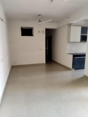2 BHK Apartment For Rent in Omkar Royal Nest, Tech Zone 4 Greater Noida