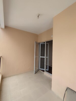 Room in 2 BHK Apartment at Omkar Royal Nest, Tech Zone 4 Greater Noida – for Rent