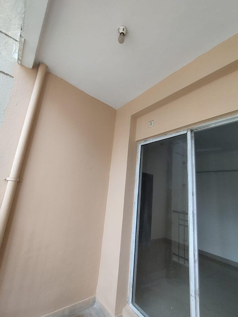 undefined, omkar-royal-nest 2 Bedroom 1295 Sq.Ft. Apartment In Tech Zone 4 Greater Noida Greater Noida 9390730