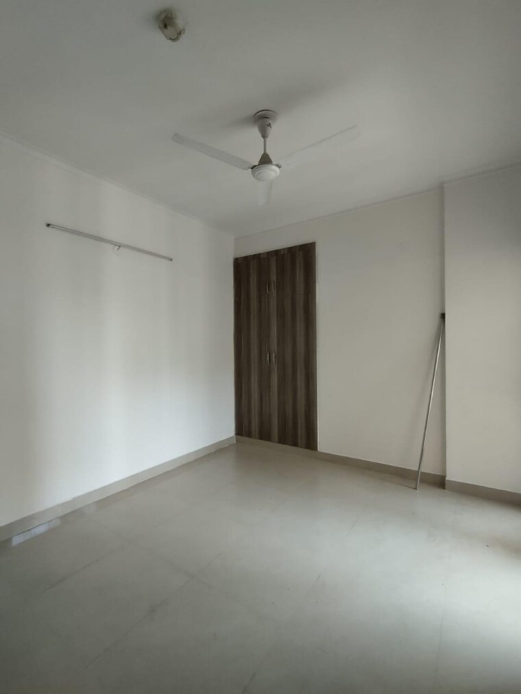 Room, omkar-royal-nest 2 Bedroom 1295 Sq.Ft. Apartment In Tech Zone 4 Greater Noida Greater Noida 9390730