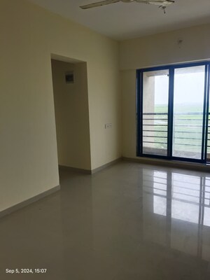 Room in 2 BHK Apartment at Ekta Parks Ville, Virar West – for Rent