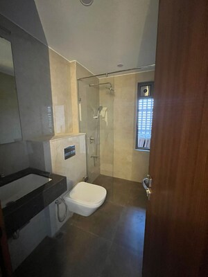 Attached Bathroom in 2 BHK Apartment at Piramal Mahalaxmi, Mahalaxmi – for Rent