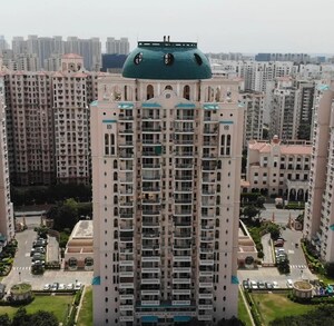 4 BHK Apartment – Exterior View View at DLF Trinity Towers, Dlf Phase V - for Sale